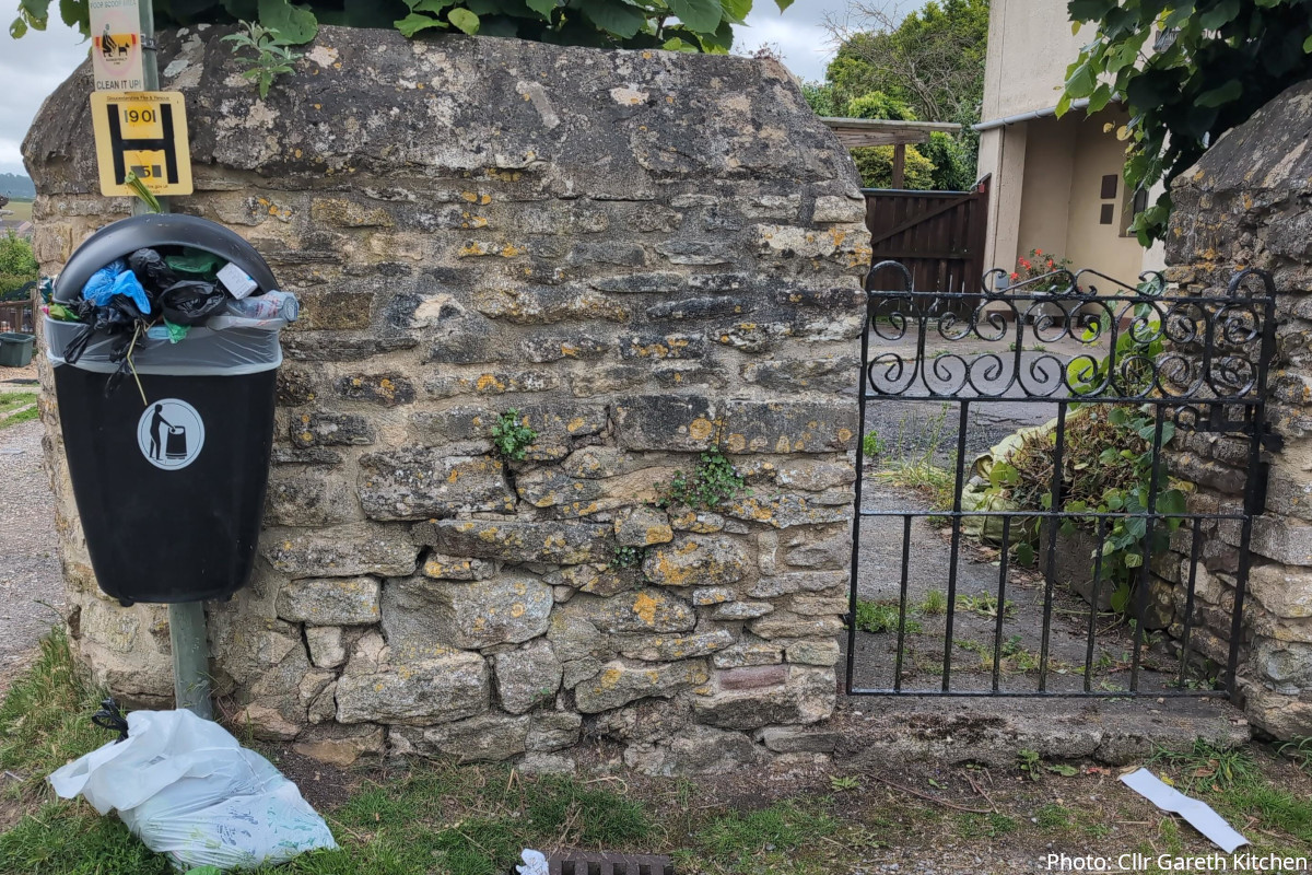Stroud District Council Dog Poo Bin